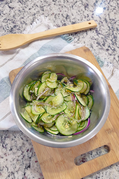 Ensalada pepino oriental